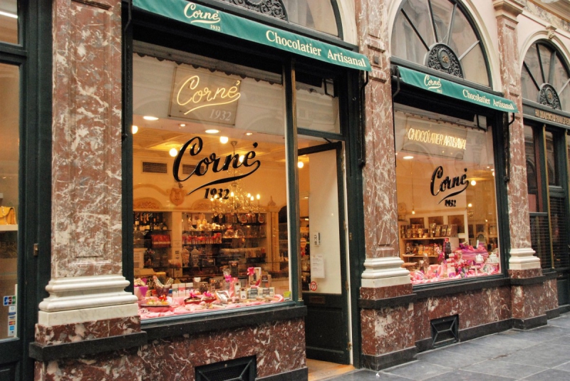 ecommerce-EZE-min_chocolate_chocolaterie_shop_luxury_chic_gallery_brussels_belgium-558146