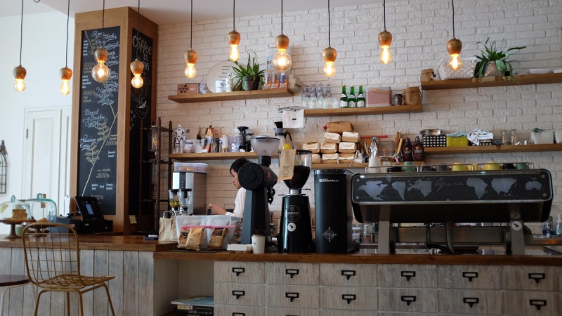 ecommerce-EZE-min_coffee_shop_light_cafe_coffee_shop-32620